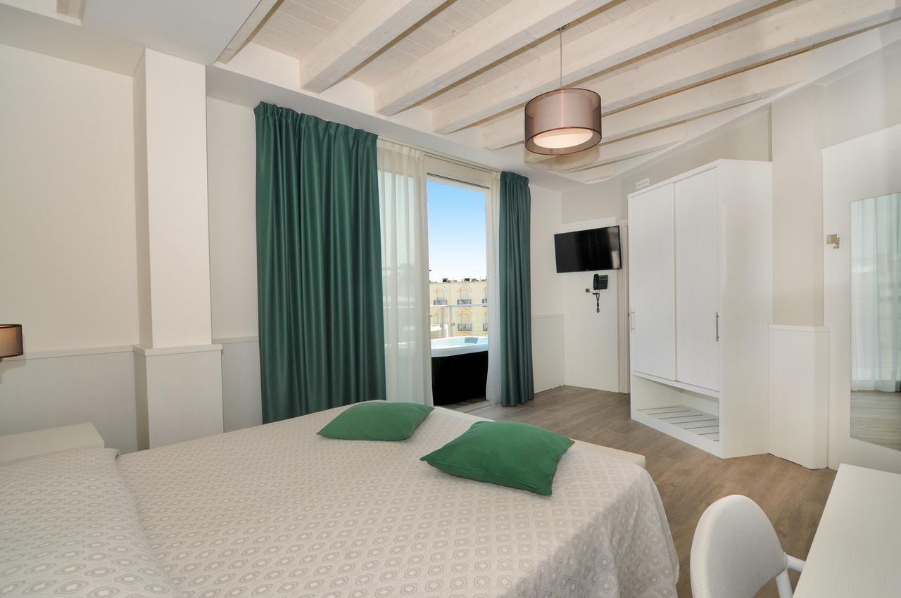 Hotel Austria Каорле Экстерьер фото